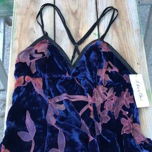 New Sheer Floral Romper M